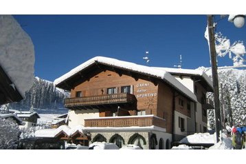 Italija Hotel Madonna di Campiglio, Eksterjeras Italija Hotel Madonna di Campiglio, Eksterjeras